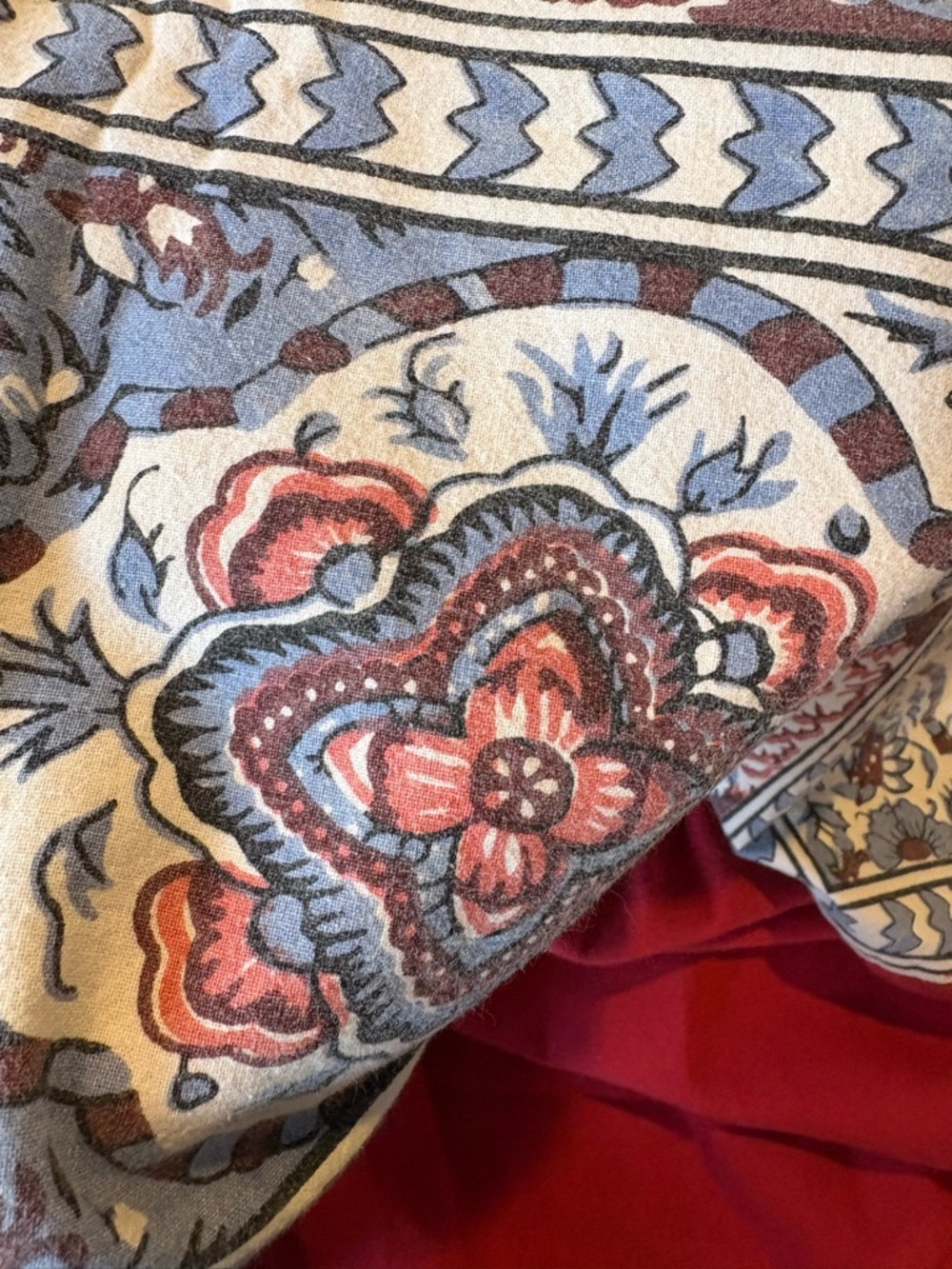 UO || Magical Thinking Temple Medallion Duvet Cover Twin - Picture 4 of 7